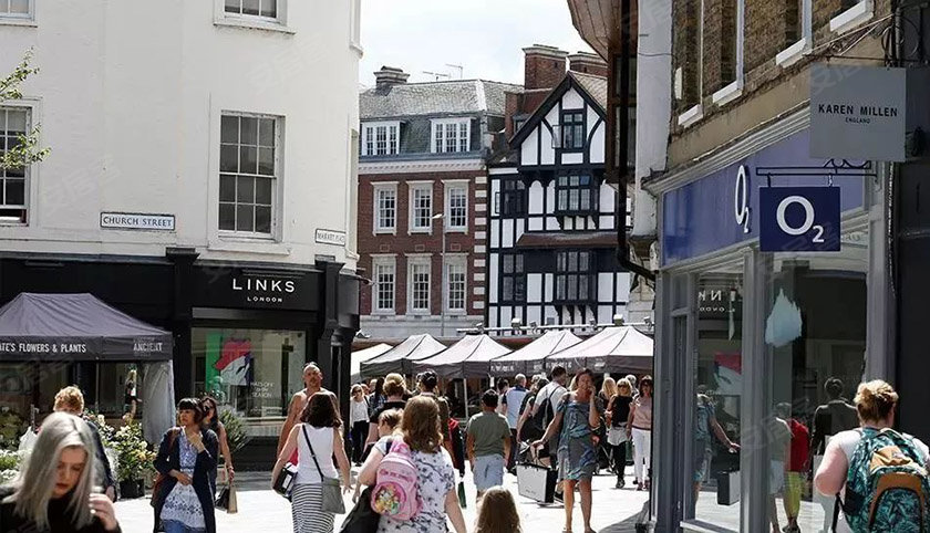 金斯顿区在以前就以零售业和市场闻名遐迩,目前该区还是伦敦排名