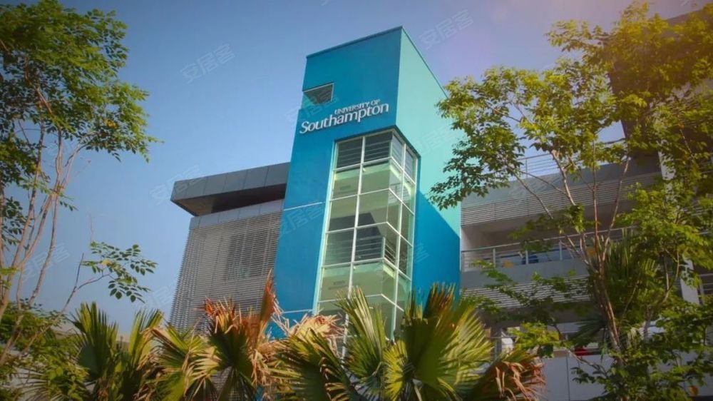 美迪尼附近坐落着著名国际学校 英国马尔堡学院,来自新加坡的莱佛士