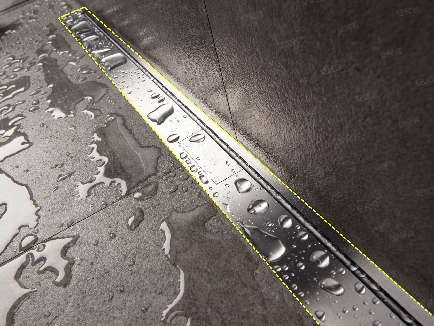 是谁第一个想出来的?墙面开槽装墙排地漏,水哗啦啦往墙缝里流